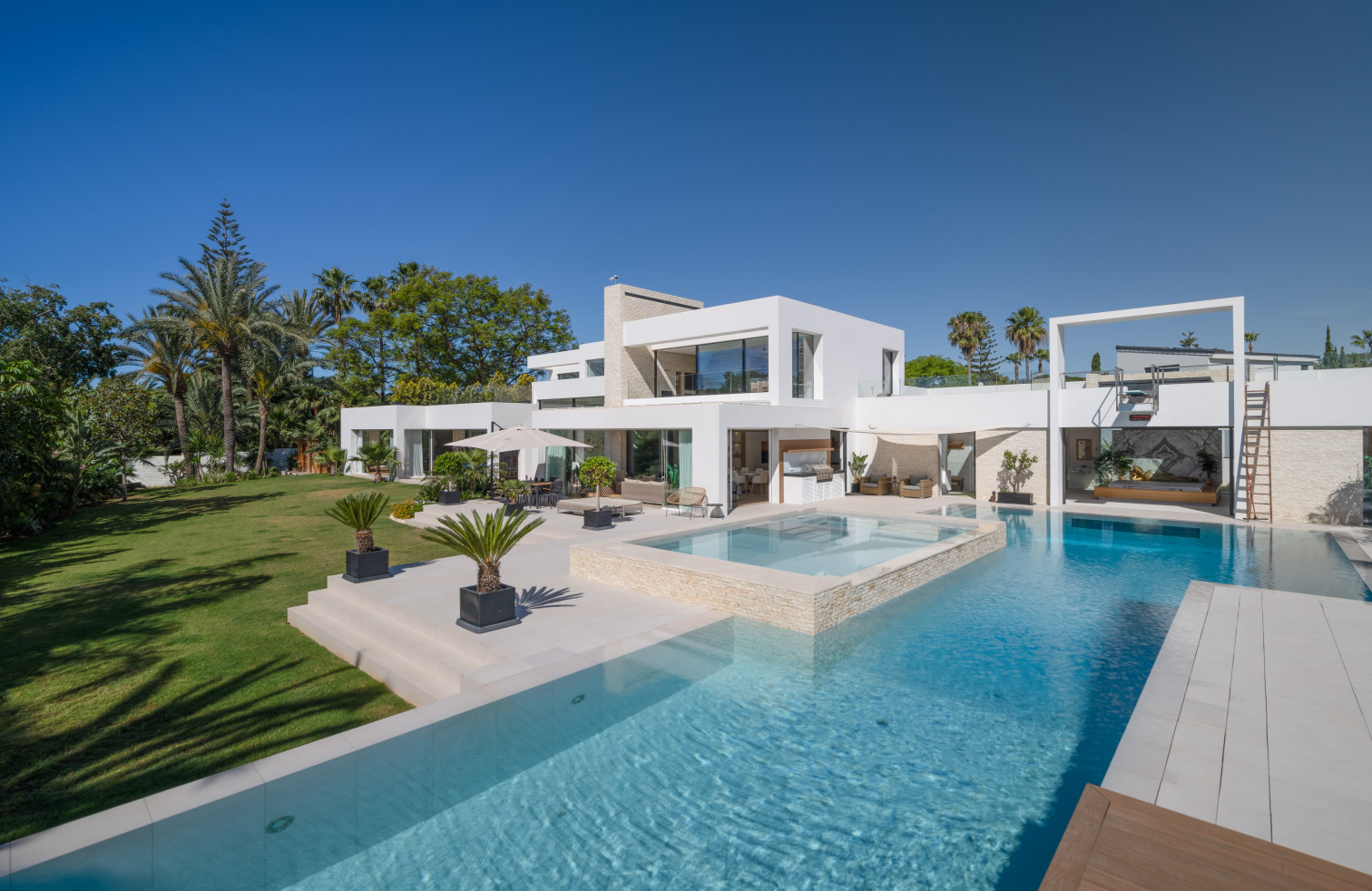 La Casa Blanca
