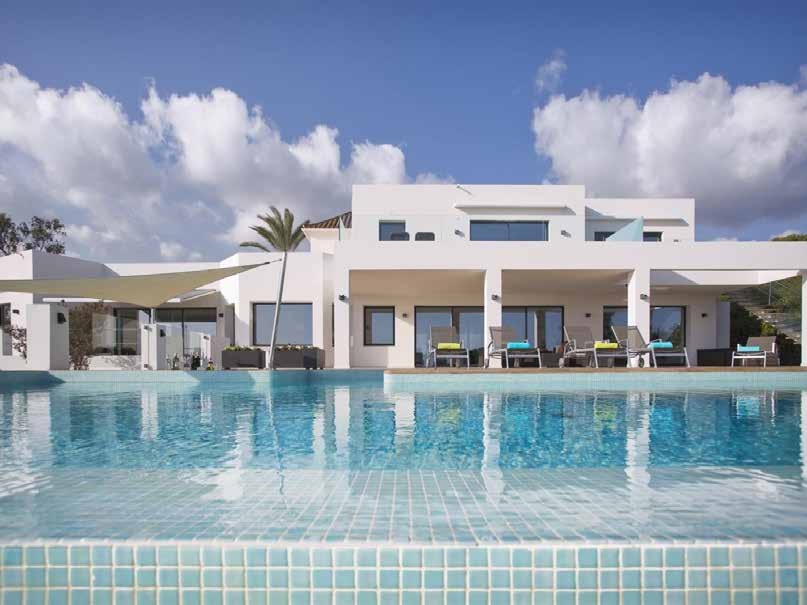 Beachside Marbella Villa - Afbeelding 2
