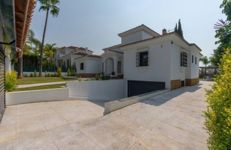 NUEVA ANDALUCIA, MARBELLA - Afbeelding 37