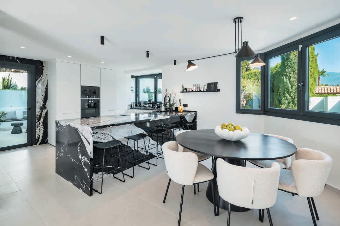 Nueva Andalucía Luxury Villa - Afbeelding 12