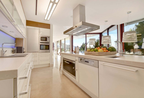 Panoramic View Villa - Image 4