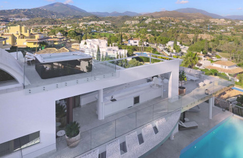 Panoramic View Villa - Image 31