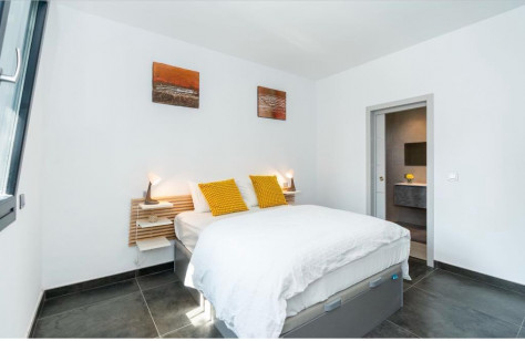 NUEVA ANDALUCIA, MARBELLA - Afbeelding 2