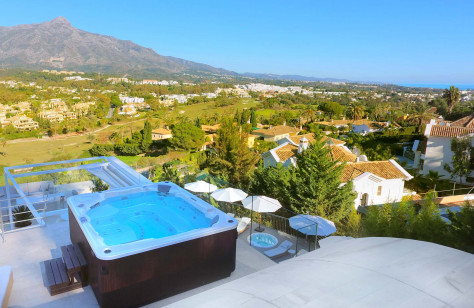 Panoramic View Villa - Image 36