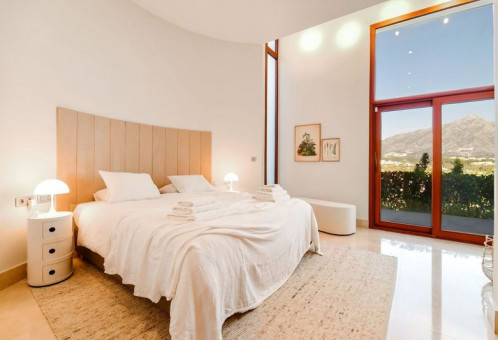 Panoramic View Villa - Image 5