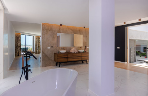 El Paraíso Alto: Modern Luxury Mansion - Afbeelding 16