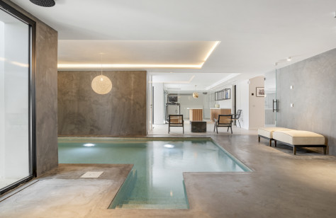 Nueva Andalucía Beachside Villa - Image 10