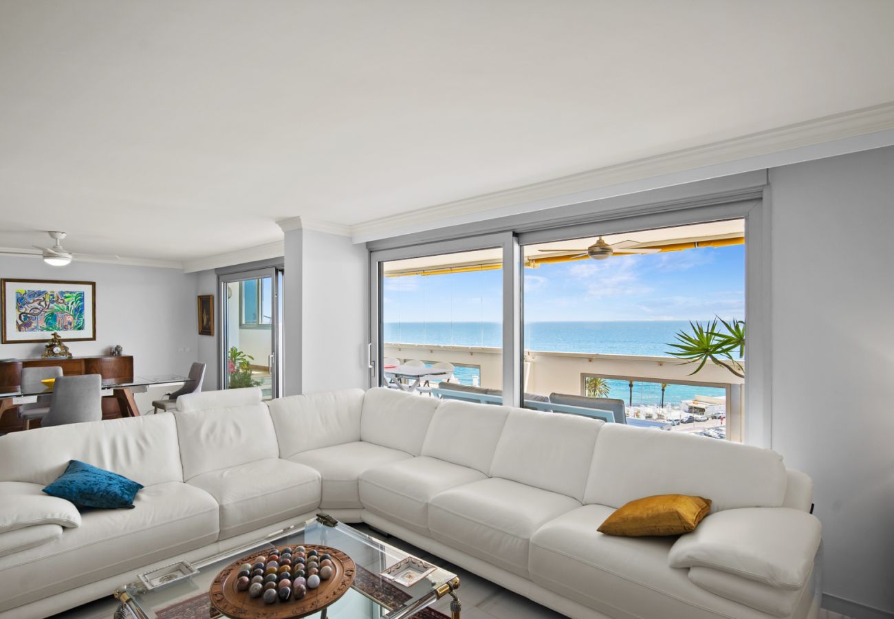 Marbella 2000 Penthouse image 2