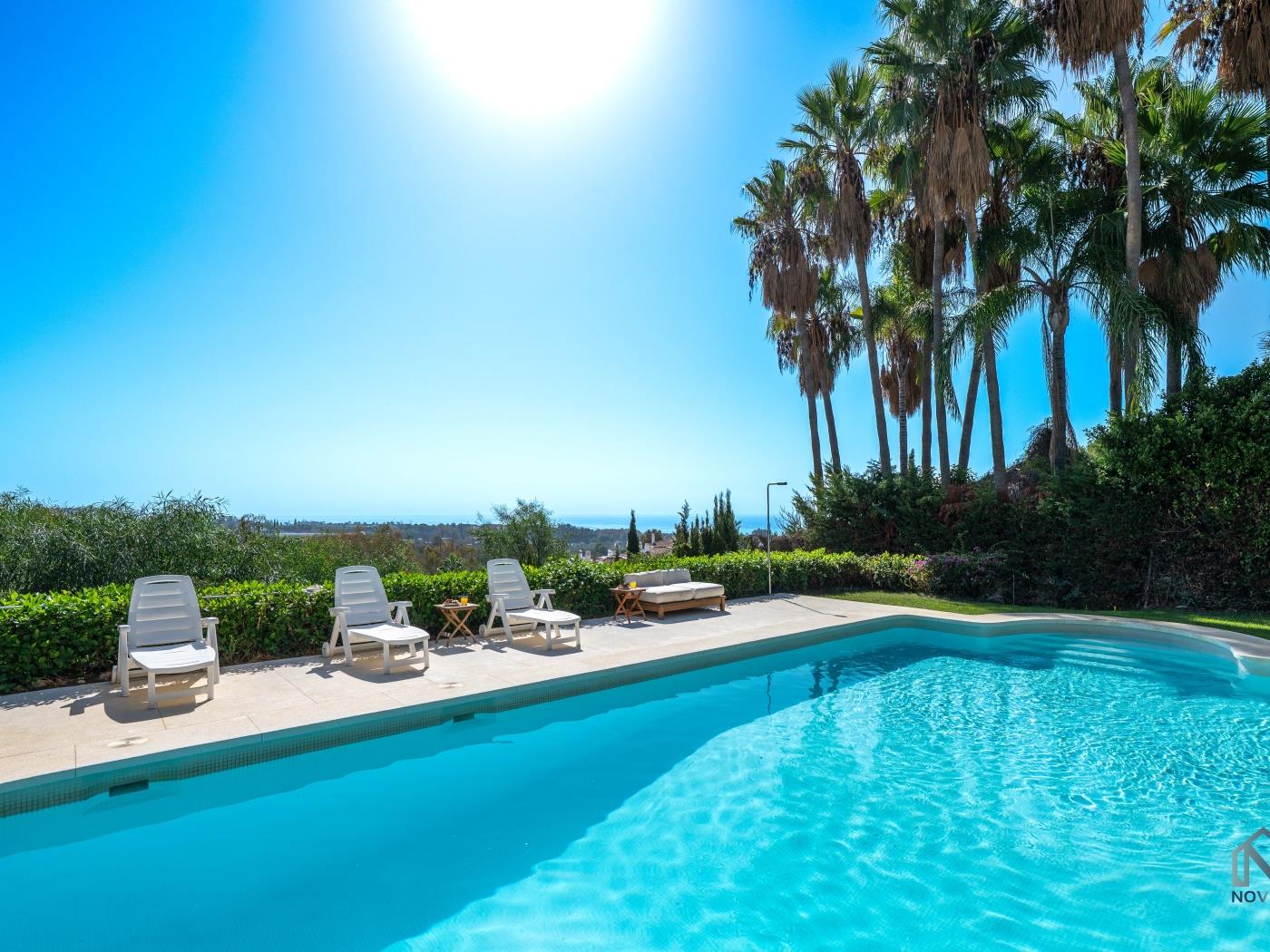 Spacious 6 BDRM Villa - Golf Lover's Paradise image 4