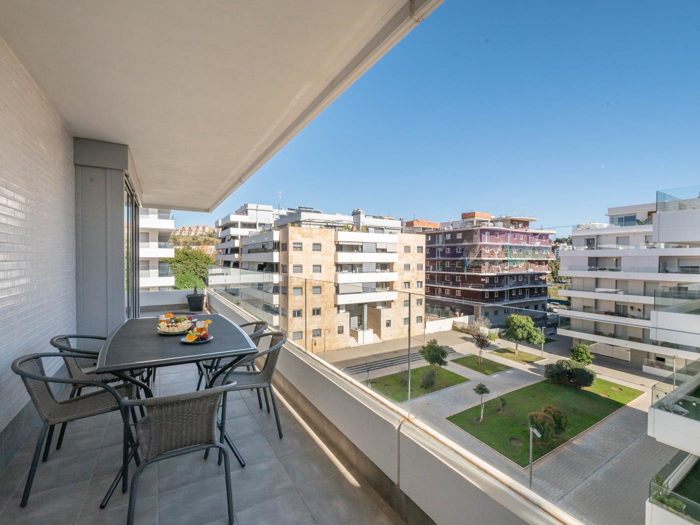 Newly Built 3 BDRM Modern Apt w Gym, Pool, & Views image 5