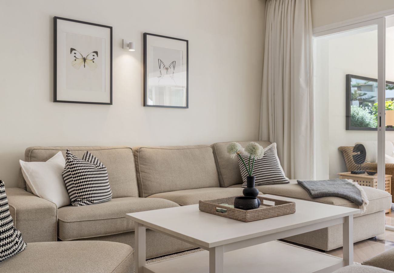 Hacienda Elviria Beach Apartment image 5