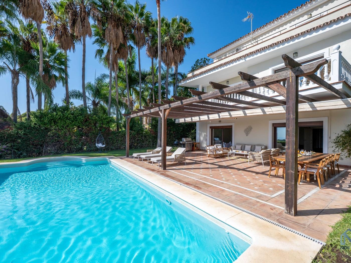 Spacious 6 BDRM Villa - Golf Lover's Paradise image 6