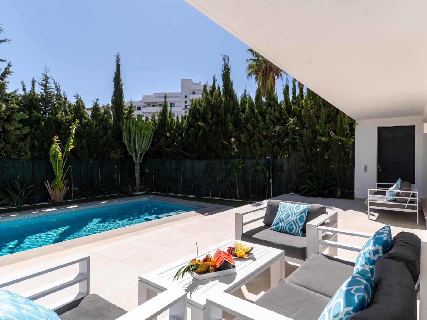 Luxury Villa – Heated Pool, Jacuzzi, Sauna & more image 6
