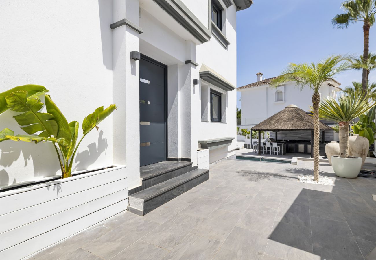 Villa Santi image 8